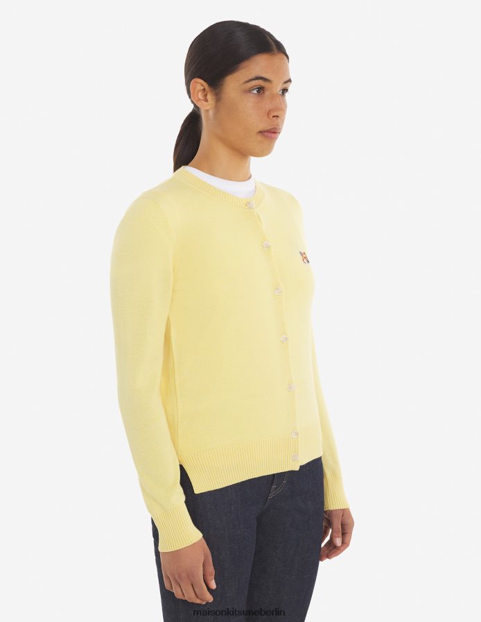 Kleidung V2DHL444 sanftes Gelb Frauen Strickjacke mit Fuchskopf-Patch und angepasstem R-Ausschnitt Maison Kitsune