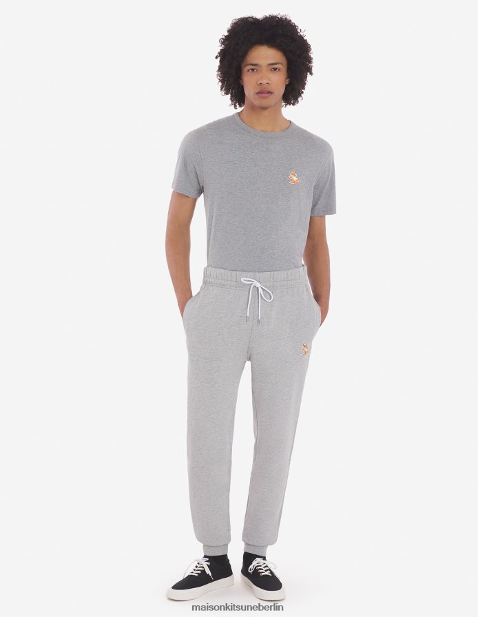 Kleidung V2DHL312 graue Melange Männer Klassische Jogginghose mit Fox-Patch von Chillax Maison Kitsune