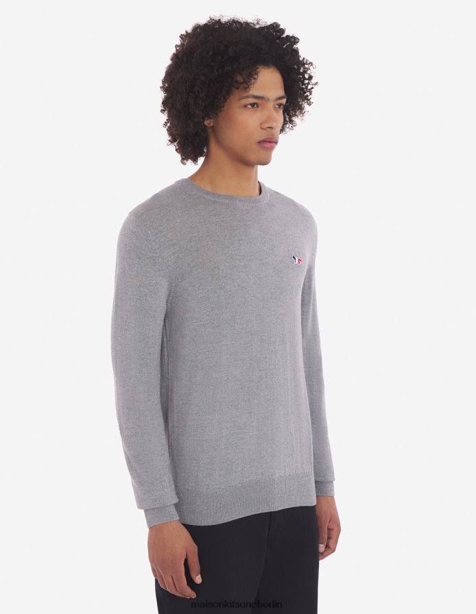 Kleidung V2DHL255 graue Melange Männer Klassischer Pullover mit dreifarbigem Fuchs-Patch und R-Ausschnitt Maison Kitsune