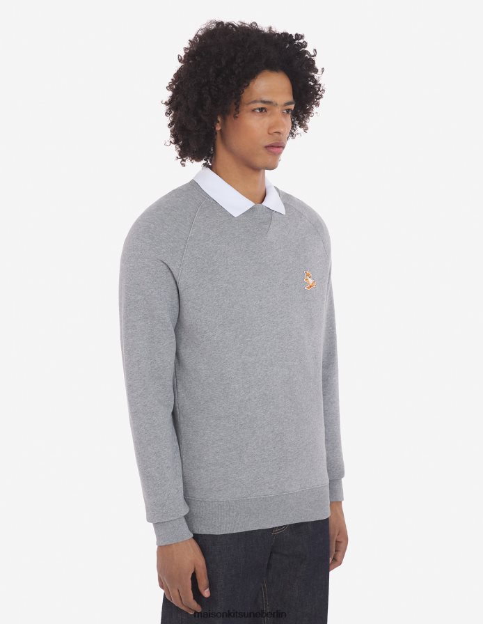 Kleidung V2DHL129 graue Melange Männer Klassisches Sweatshirt mit Chillax-Fuchs-Patch Maison Kitsune